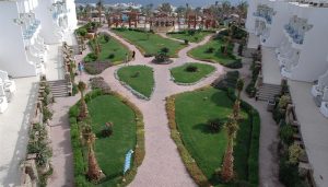 Queen Sharm Resort - Beach Area